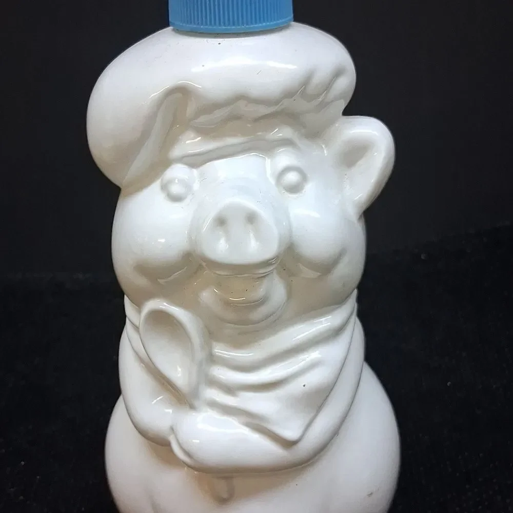 Vintage Avon pig shaped lotion or soap dispensers‎ from 1980's